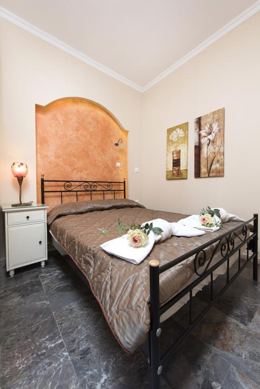 Mouse Island Aparthotel Πέραμα Δωμάτιο φωτογραφία