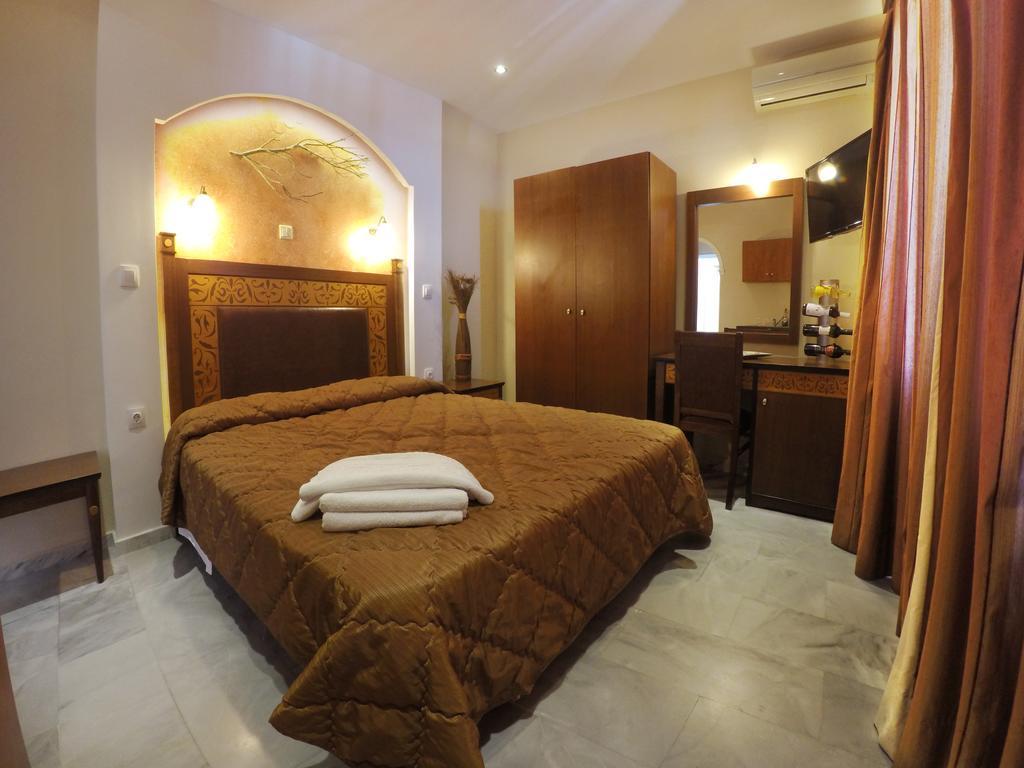 Mouse Island Aparthotel Πέραμα Εξωτερικό φωτογραφία