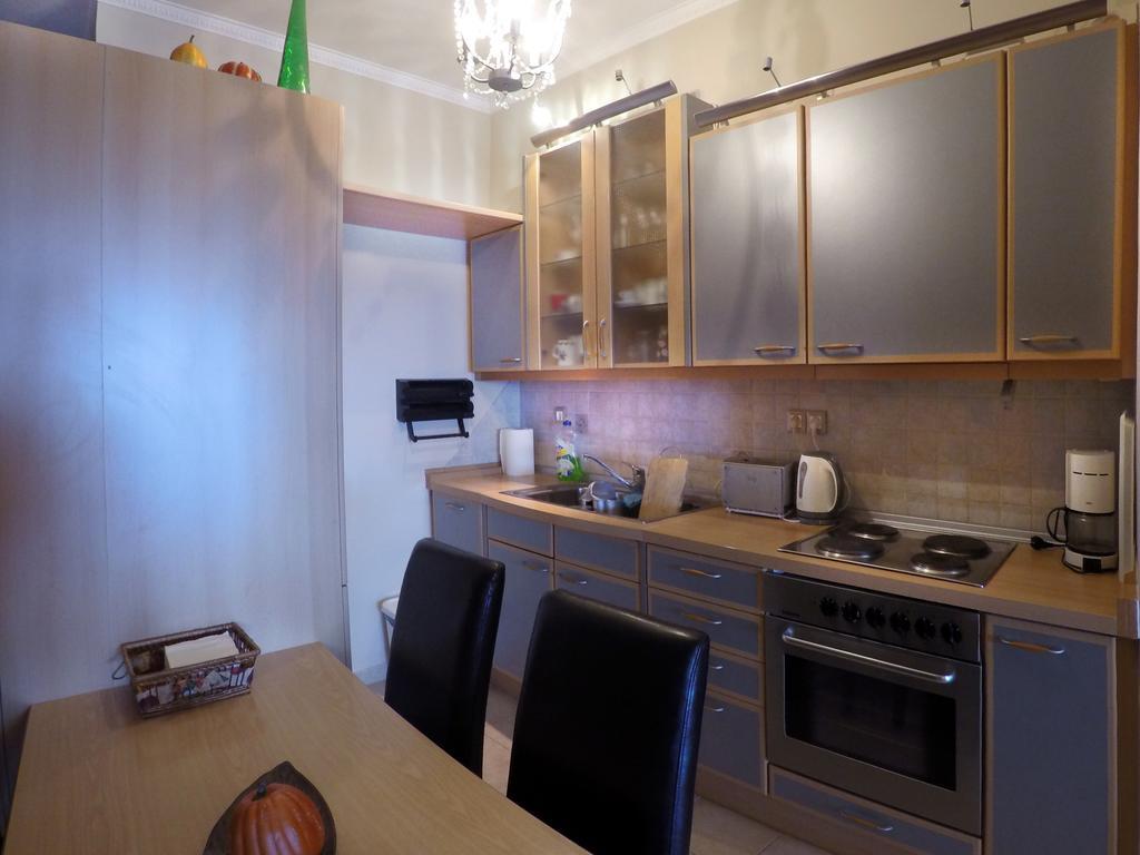 Mouse Island Aparthotel Πέραμα Εξωτερικό φωτογραφία